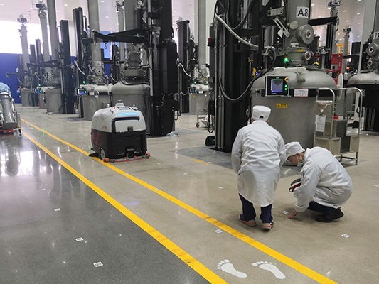 有了坦力工業(yè)無人掃地機器人，招工難？清潔難？不存在