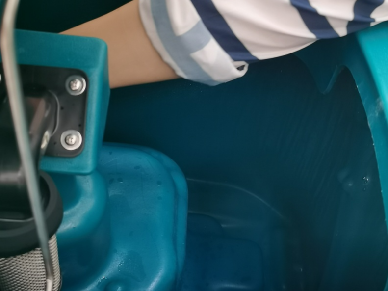 洗地機污水箱如何清洗？